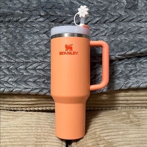 Stanley Just Peachy Colored 40 ounce quencher Excellent Gift!